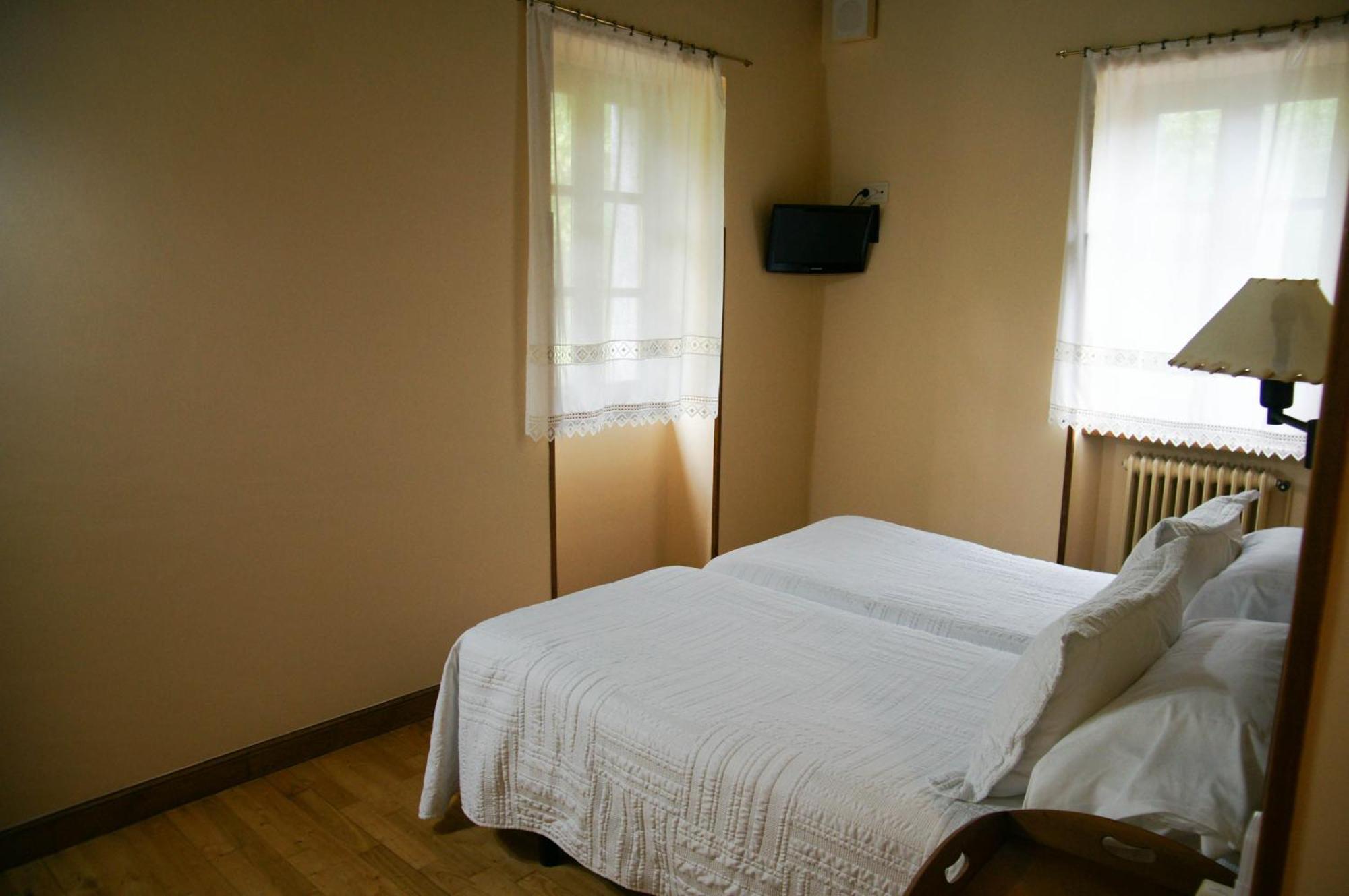 Hotel Rural Irigoienea Urdax Camera foto
