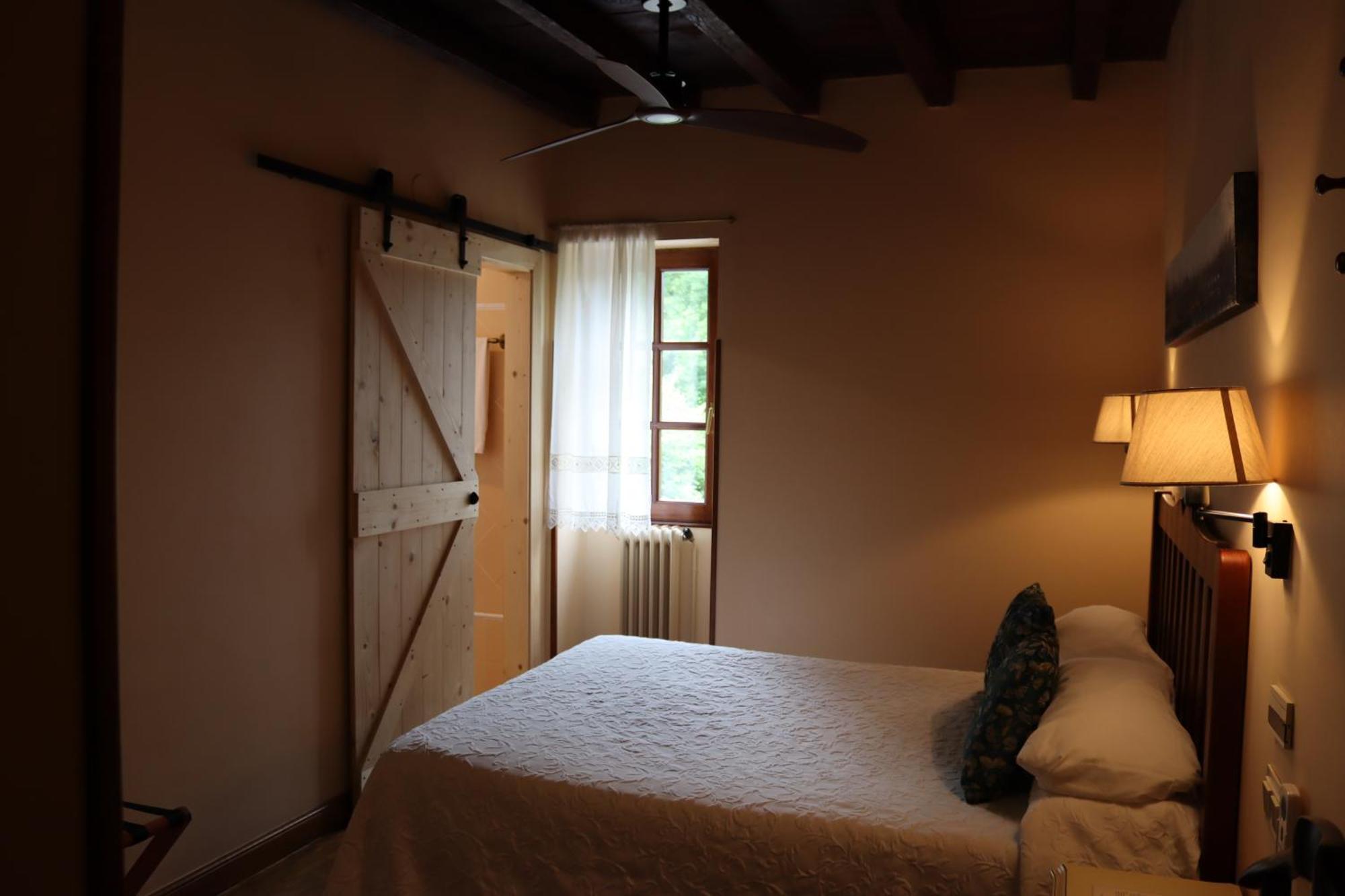 Hotel Rural Irigoienea Urdax Esterno foto